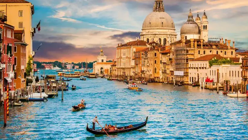 Ταξίδι στην Ιταλία – Τι θα δείτε, που θα μείνετε,  πως θα πάτε!