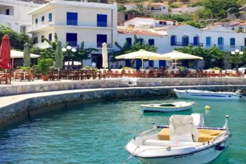 Ακτοπλοϊκά δρομολόγια Μύκονο - Ικαρία